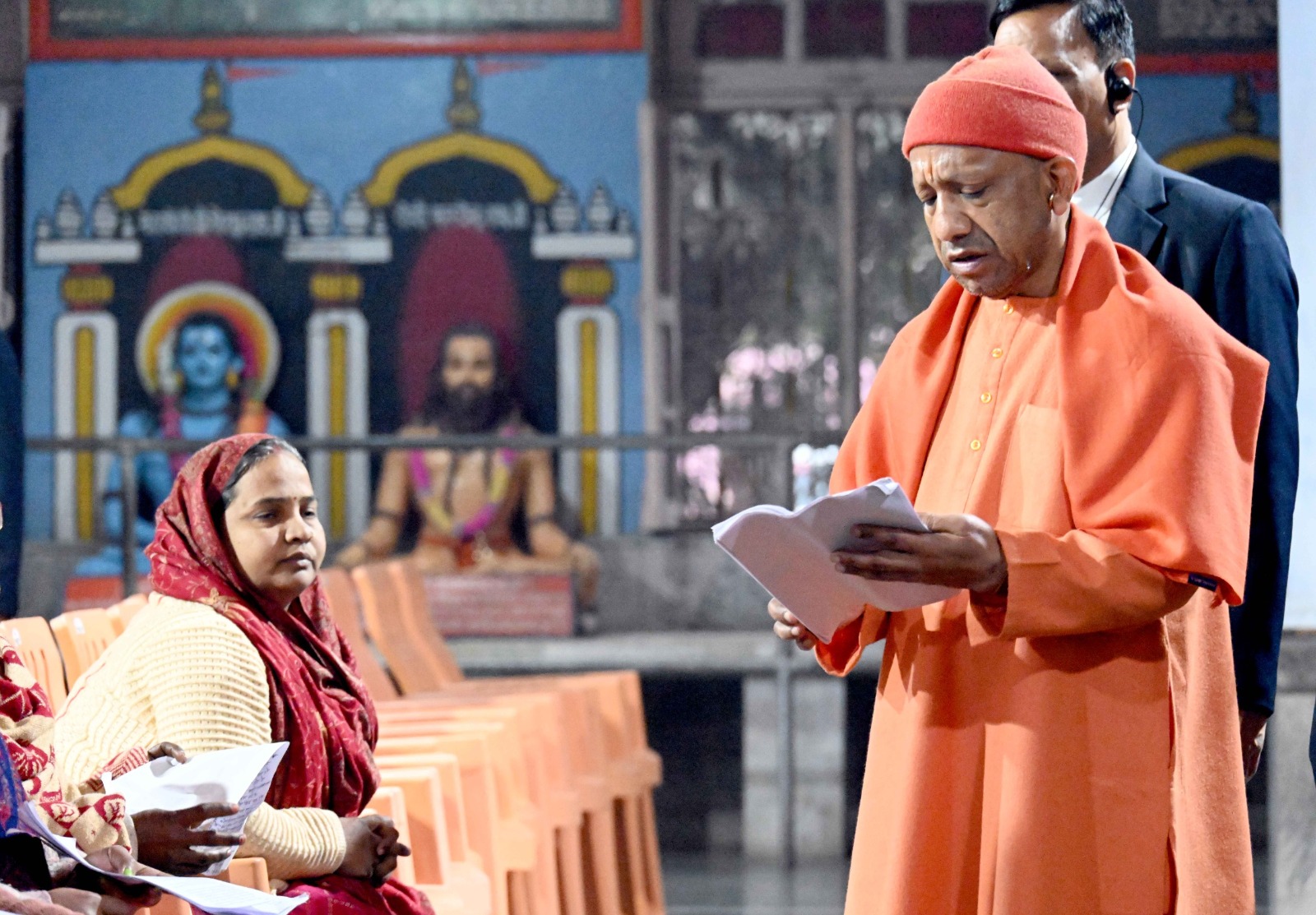 CM Yogi Adityanath listened to the problems of 150 people in Janta Darshan.