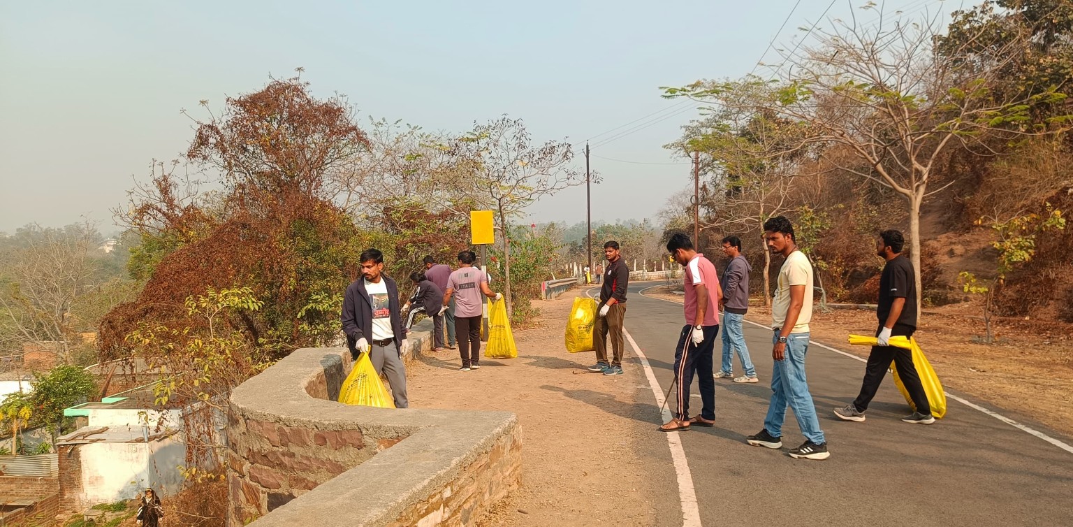 दमोह:स्वच्छ दमोह की ओर टीम उम्मीद का 16वां संकल्प