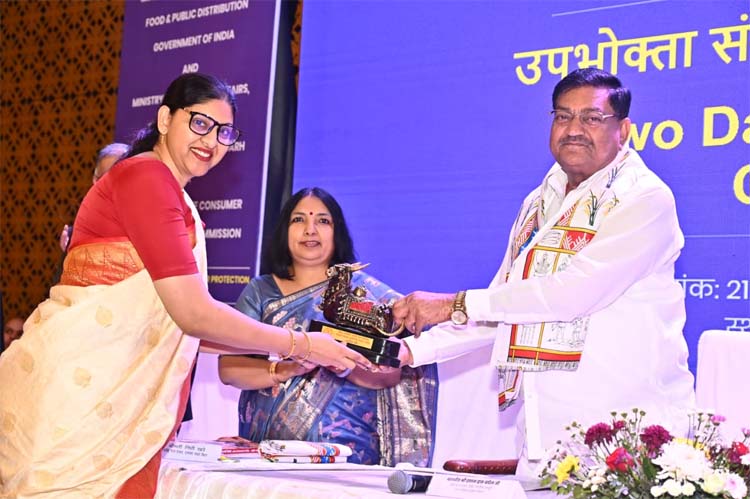 मंत्री दयालदास बघेल उपभोक्ता संरक्षण विषय पर आयोजित कार्यशाला का शुभारंभ किया