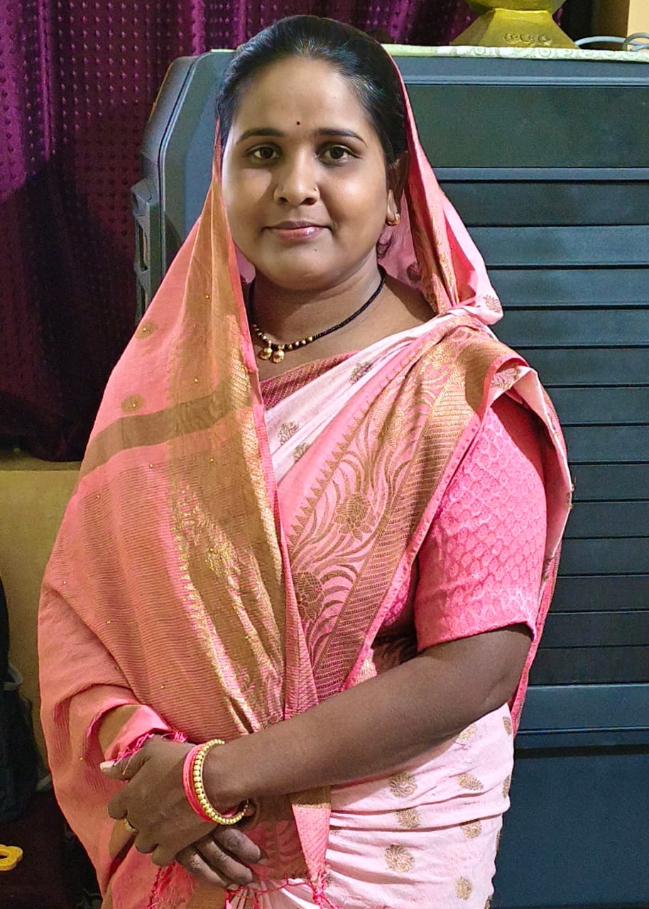 लक्ष्मी शोरी।•फाईल