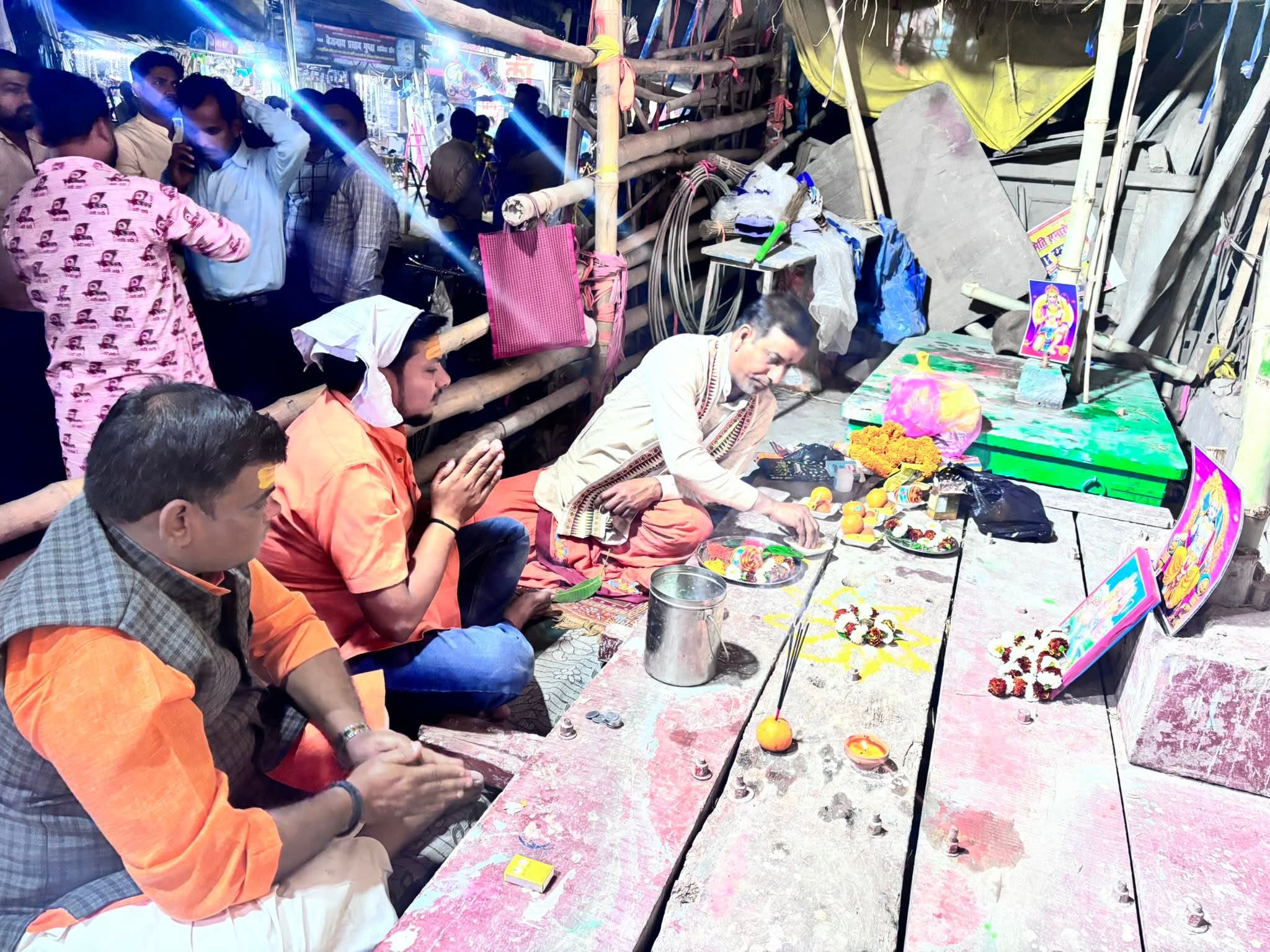 छपरा में मंडप पूजन के साथ रामनवमी शोभा यात्रा का तैयारी शुरू छपरा में मंडप पूजन के साथ रामनवमी शोभा यात्रा का तैयारी शुरू