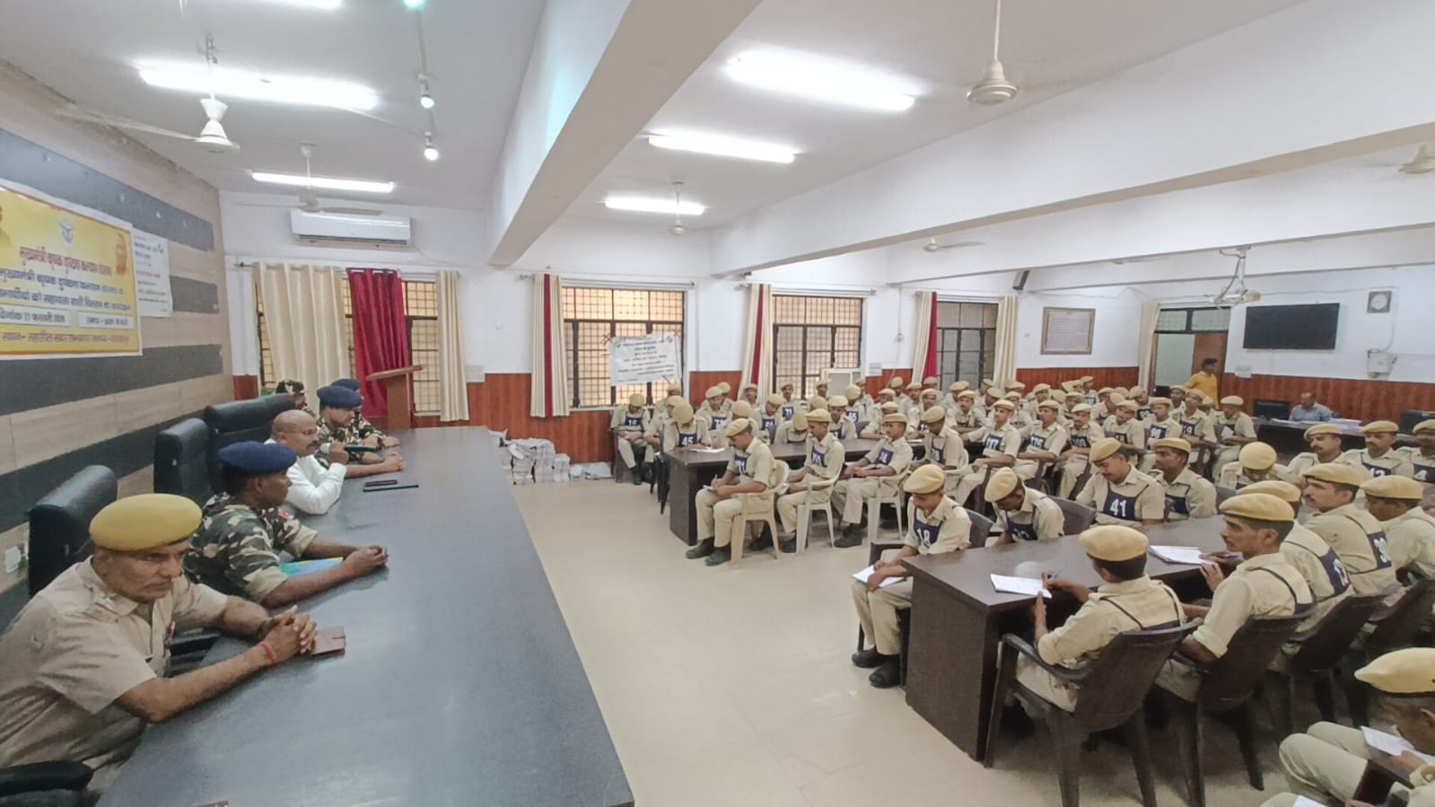 नायब तहसीलदार भागीरथी सिंह ने तहसील कार्यप्रणाली पर दिया विस्तृत प्रशिक्षण*