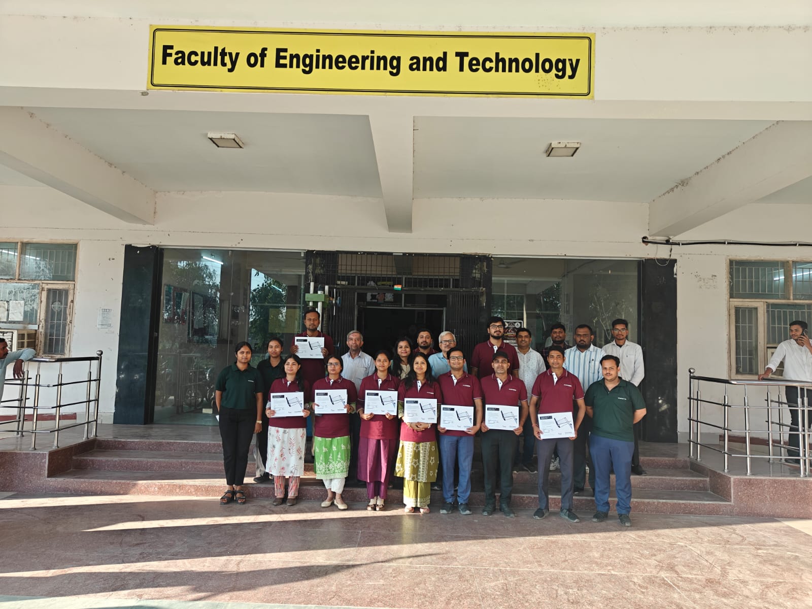 आईईटी, डीडीयू गोरखपुर विश्वविद्यालय में “फ्यूजन फंडामेंटल्स: एआई-ड्रिवन डिज़ाइन टू मैन्युफैक्चरिंग” पर एक सप्ताह का एफडीपी सफलतापूर्वक आयोजित आईईटी, डीडीयू गोरखपुर विश्वविद्यालय में “फ्यूजन फंडामेंटल्स: एआई-ड्रिवन डिज़ाइन टू मैन्युफैक्चरिंग” पर एक सप्ताह का एफडीपी सफलतापूर्वक आयोजित