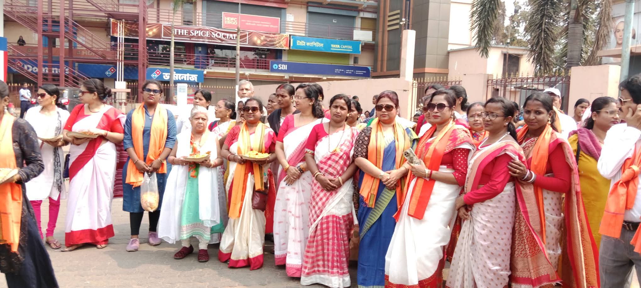 खड़गपुर में भाजपा का परिवर्तन संकल्प रथ