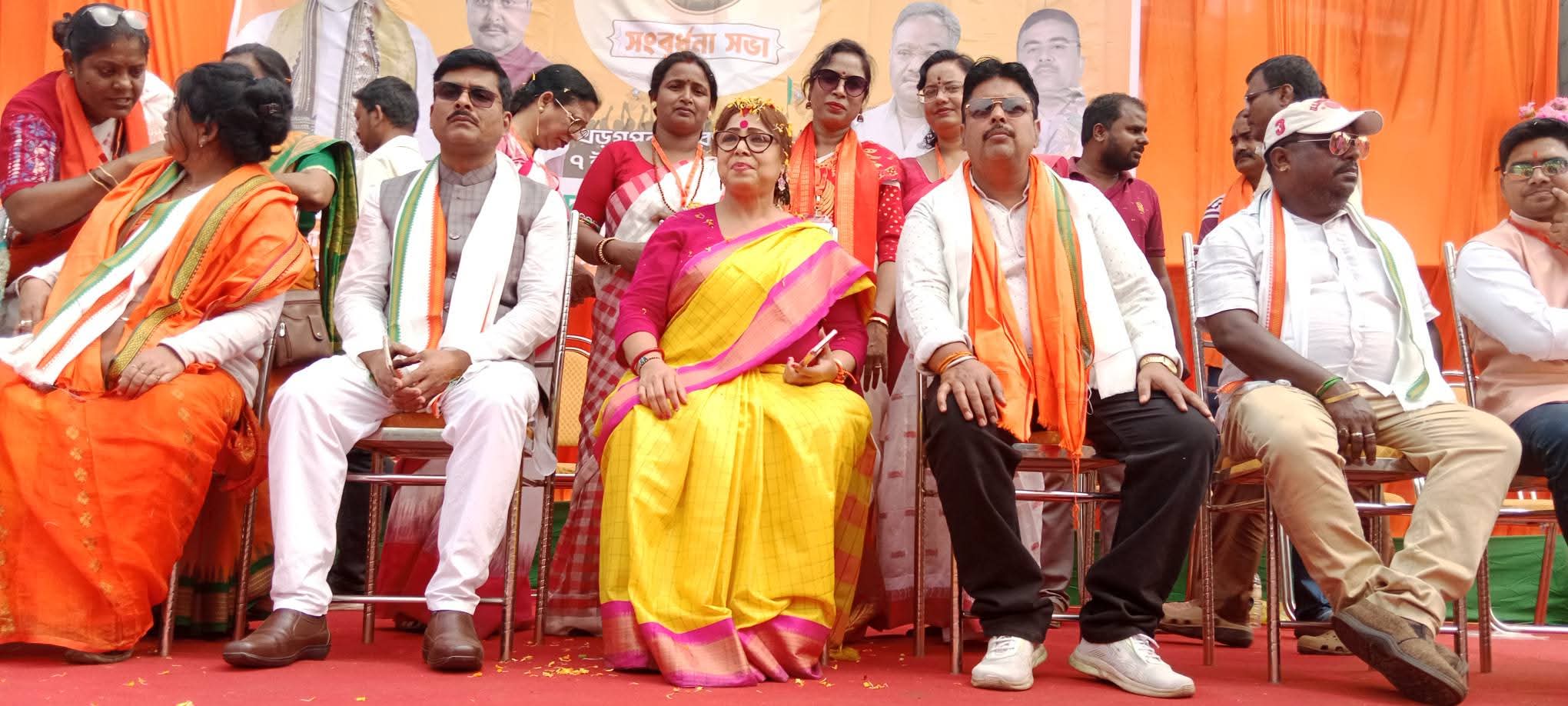 खड़गपुर में भाजपा का परिवर्तन संकल्प रथ