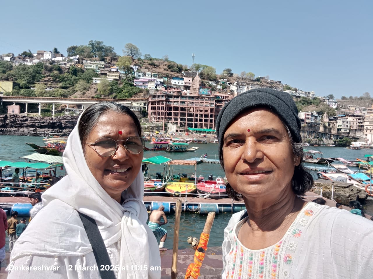 नर्मदा परिक्रमा के दौरान 2 नर्मदा परिक्रमा के दौरान 2