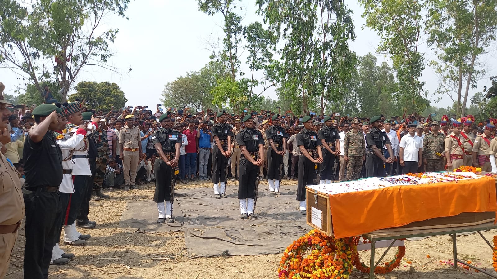 अंतिम संस्कार के पल