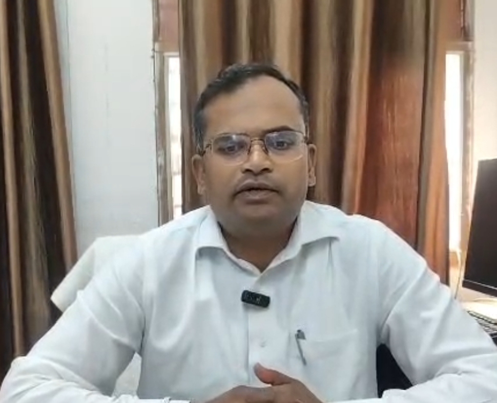 मनोज मरकाम।