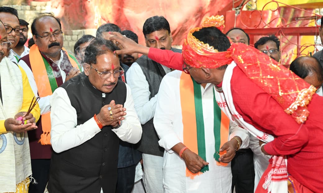 कुदरगढ़ी धाम में सीएम