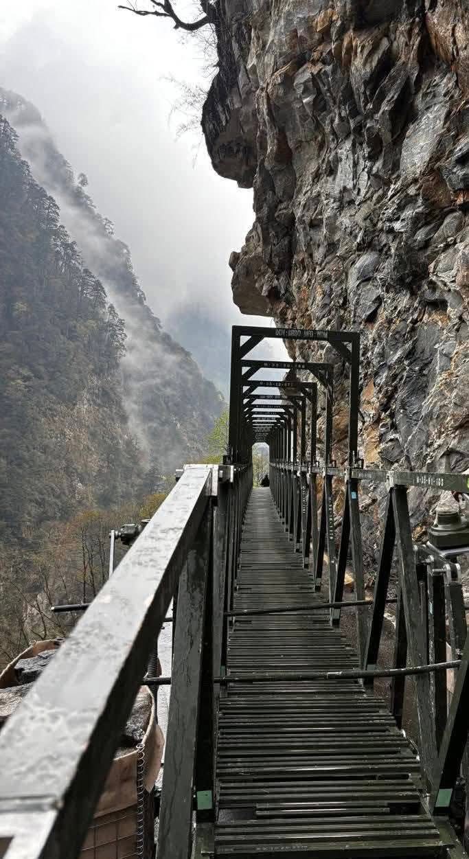 पर्यटकहरूको उद्धार कार्य पूरा पर्यटकहरूको उद्धार कार्य पूरा