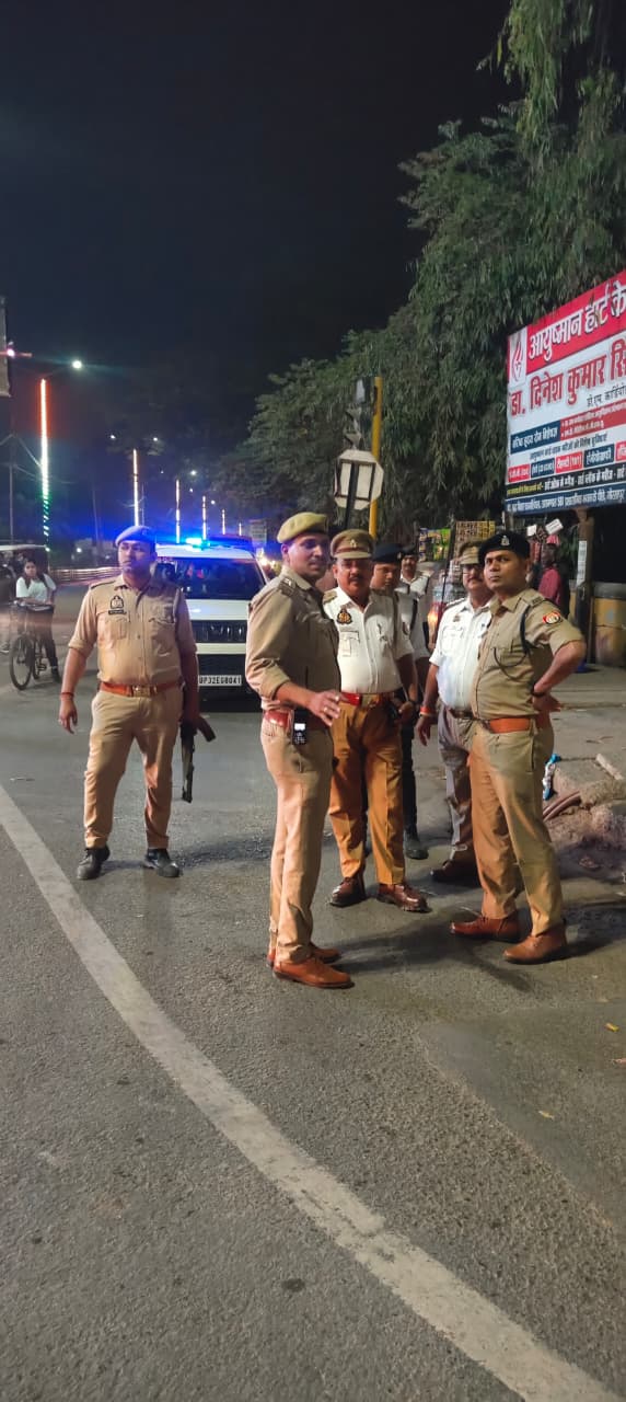 ज्वाइन करते ही एक्शन मोड में दिखे नए एसपी ट्रैफिक अमित कुमार श्रीवास्तव*