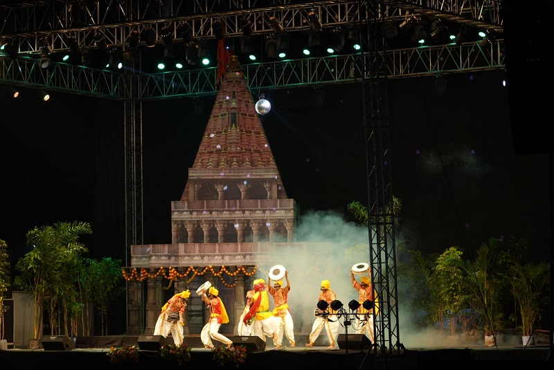 वाराणसी में महानाट्य सम्राट विक्रमादित्य के मंचन का दूसरा दिन वाराणसी में महानाट्य सम्राट विक्रमादित्य के मंचन का दूसरा दिन