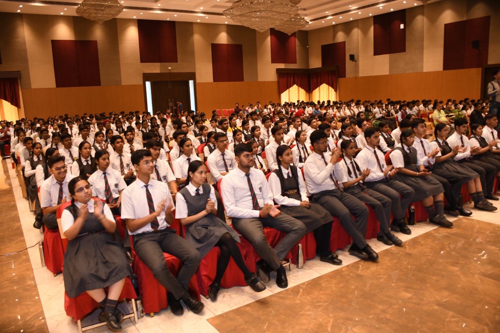 शामिल छात्र