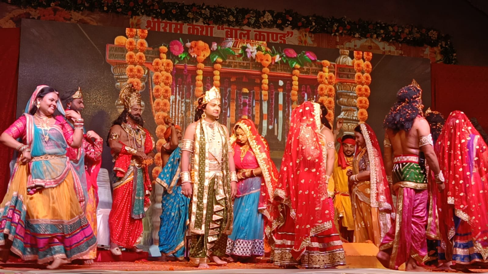 विदाई प्रसंग में नम हुईं आंखें, भक्ति और भावनाओं से सराबोर हुआ पूरा माहौल*