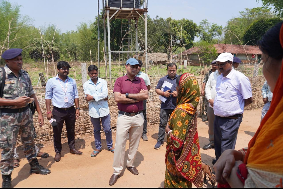 उपायुक्त का पंचायत भ्रमण