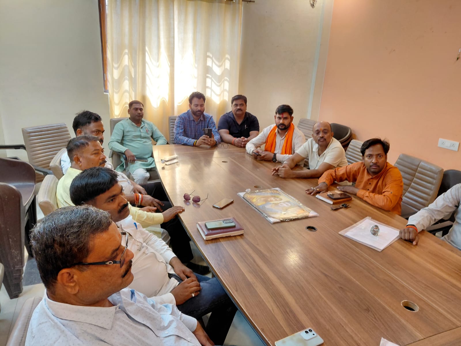 कार्यक्रम में उपस्थित पदाधिकारी