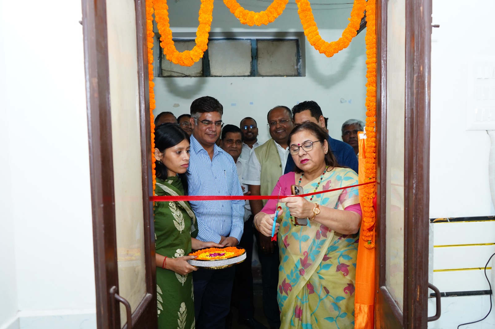 पादप विज्ञान अनुसंधान को नई दिशा: अत्याधुनिक प्रकाश संश्लेषण प्रयोगशाला का उद्घाटन* पादप विज्ञान अनुसंधान को नई दिशा: अत्याधुनिक प्रकाश संश्लेषण प्रयोगशाला का उद्घाटन*